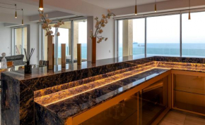 Luxurious Sea Front Three Bedroom Apartment